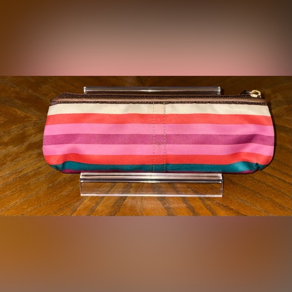 Coach Legacy Vintage Cosmetic Bag - Picture 5 of 7